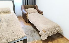 Comfortable Modern Apartment